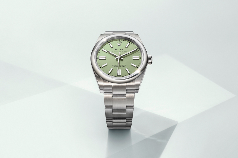 ROLEX M124300-0001 Official Rolex Retailer
